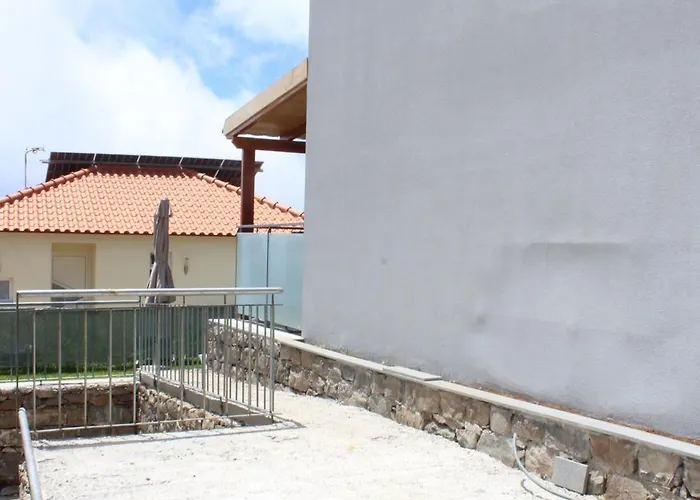 Nature 2 With Pool * Arco da Calheta (Madeira)